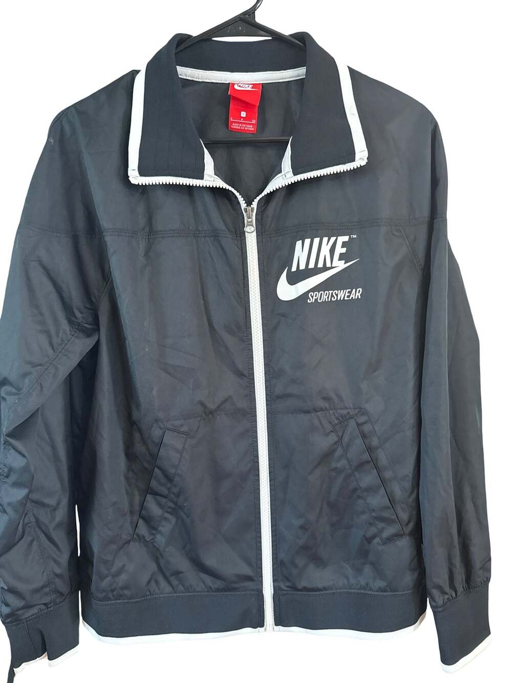 Nike Sportswear Tribute Full-Zip Windbreaker Jacket Black White Size S